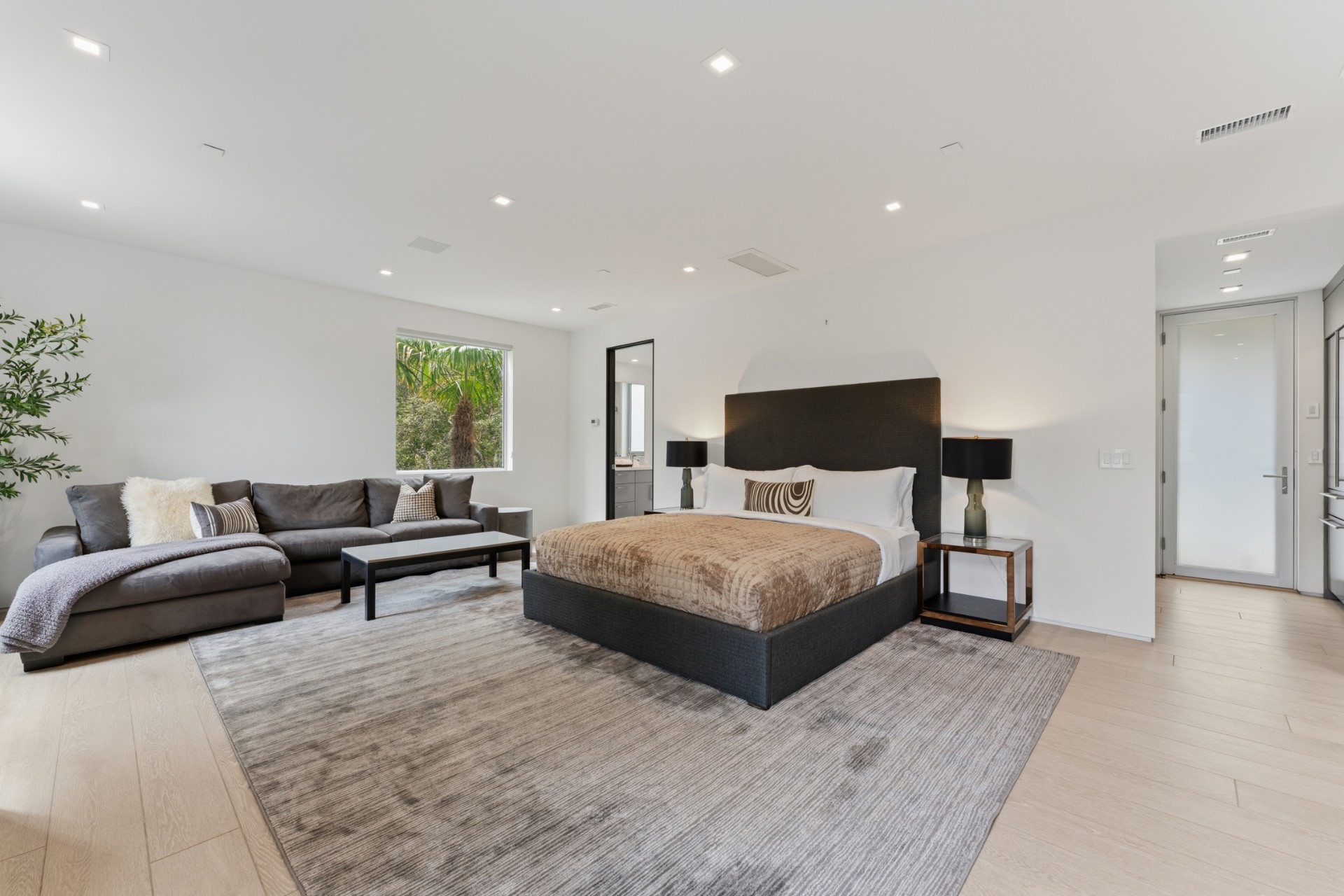 Villa Rentals Image