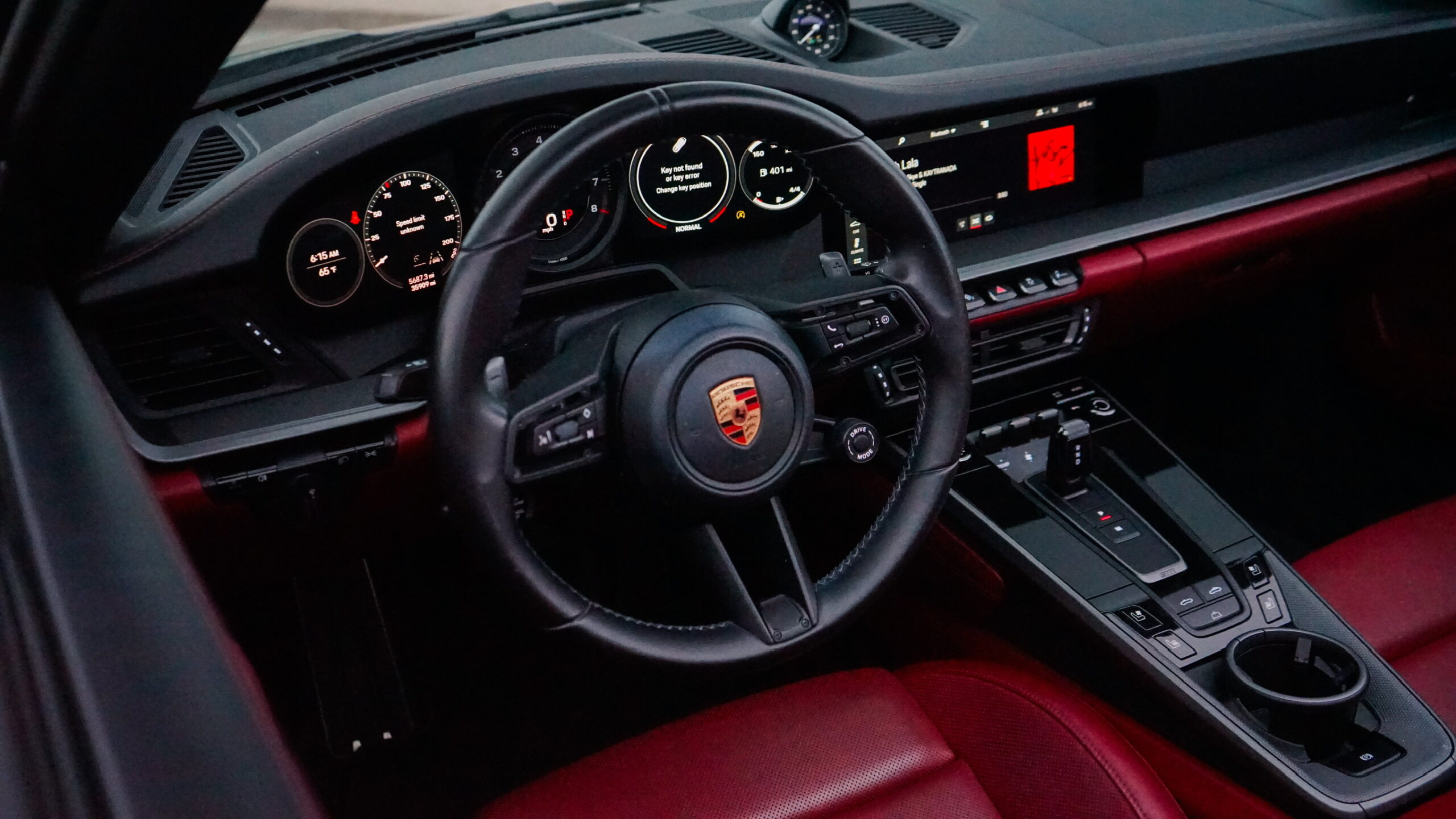Porsche 911 Carrera