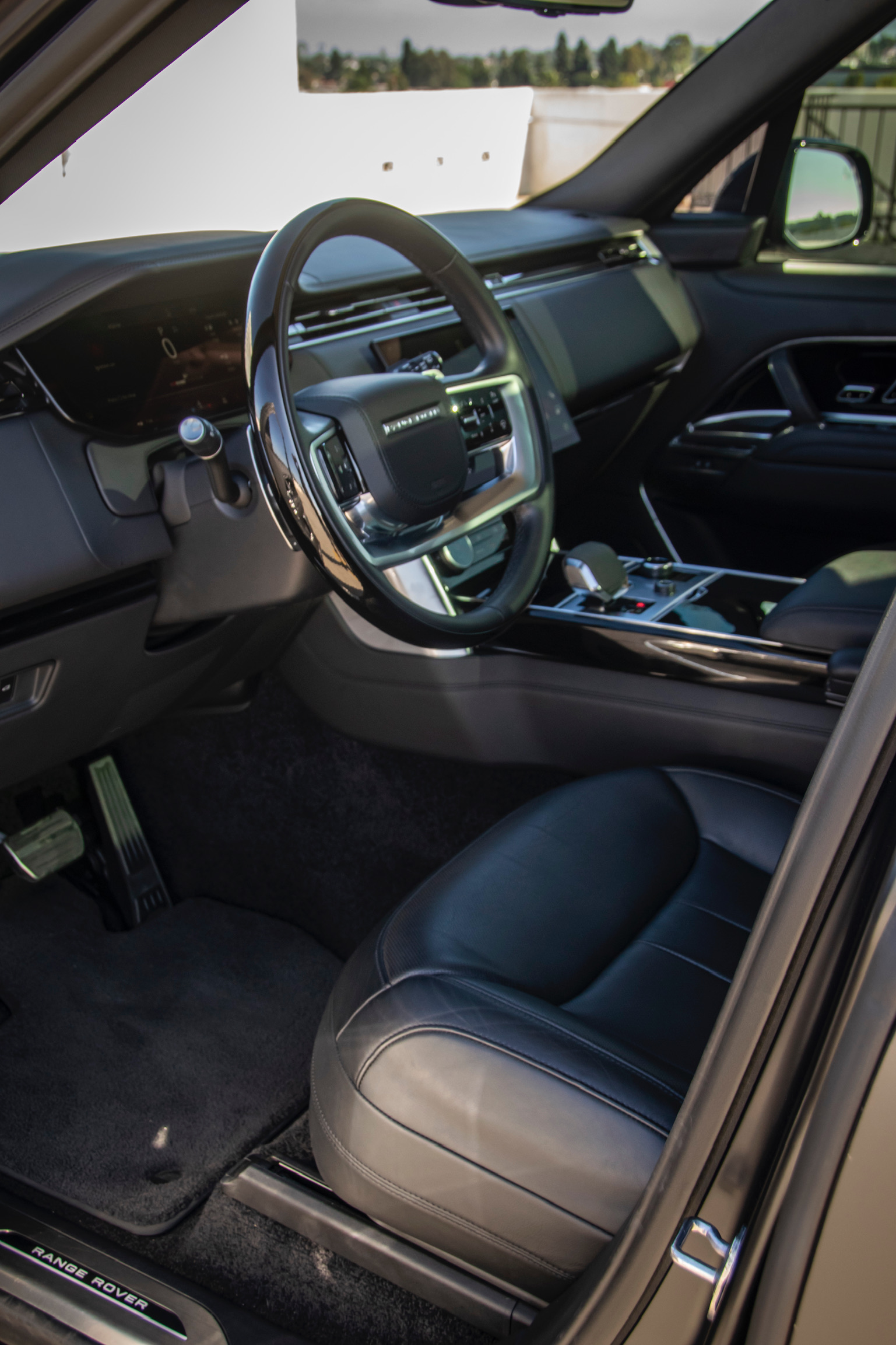Range Rover P530 V8