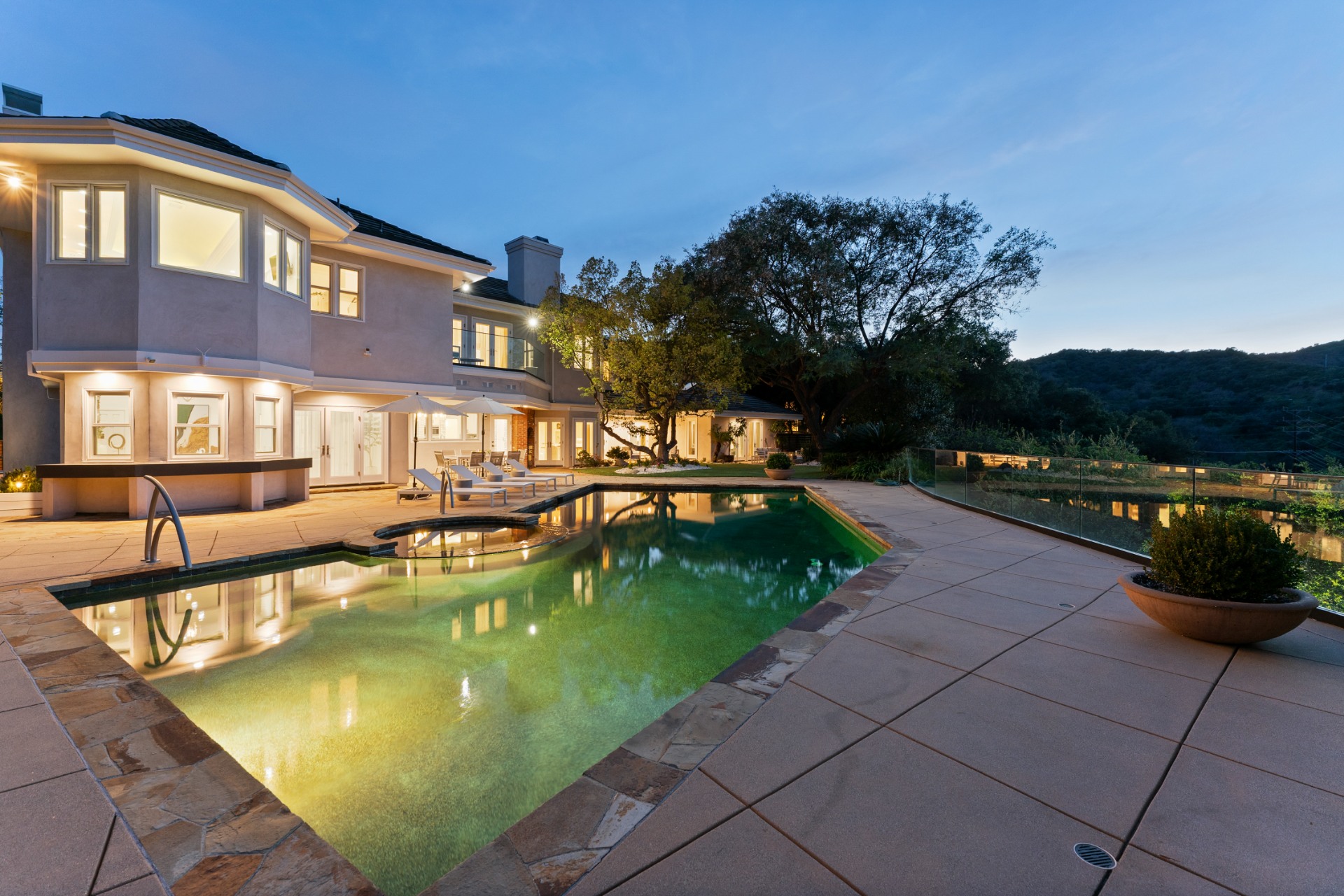 Villa Rentals Image