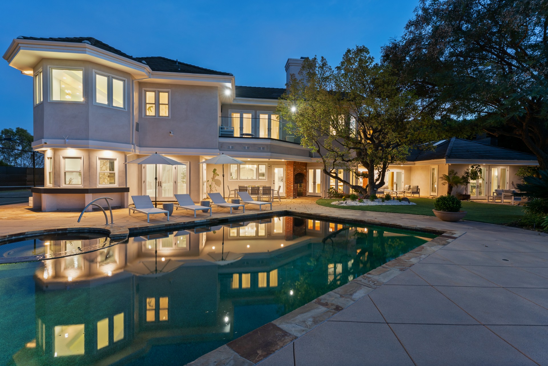 Stone Oak Estate
