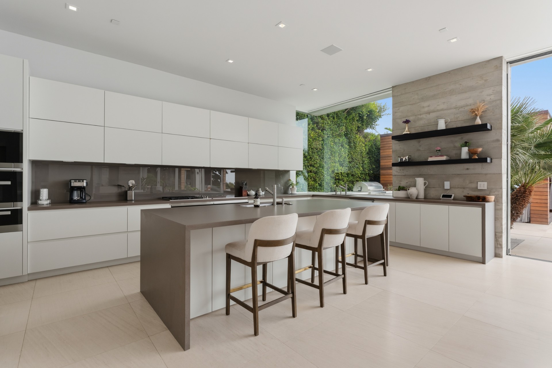 Sol Modern
