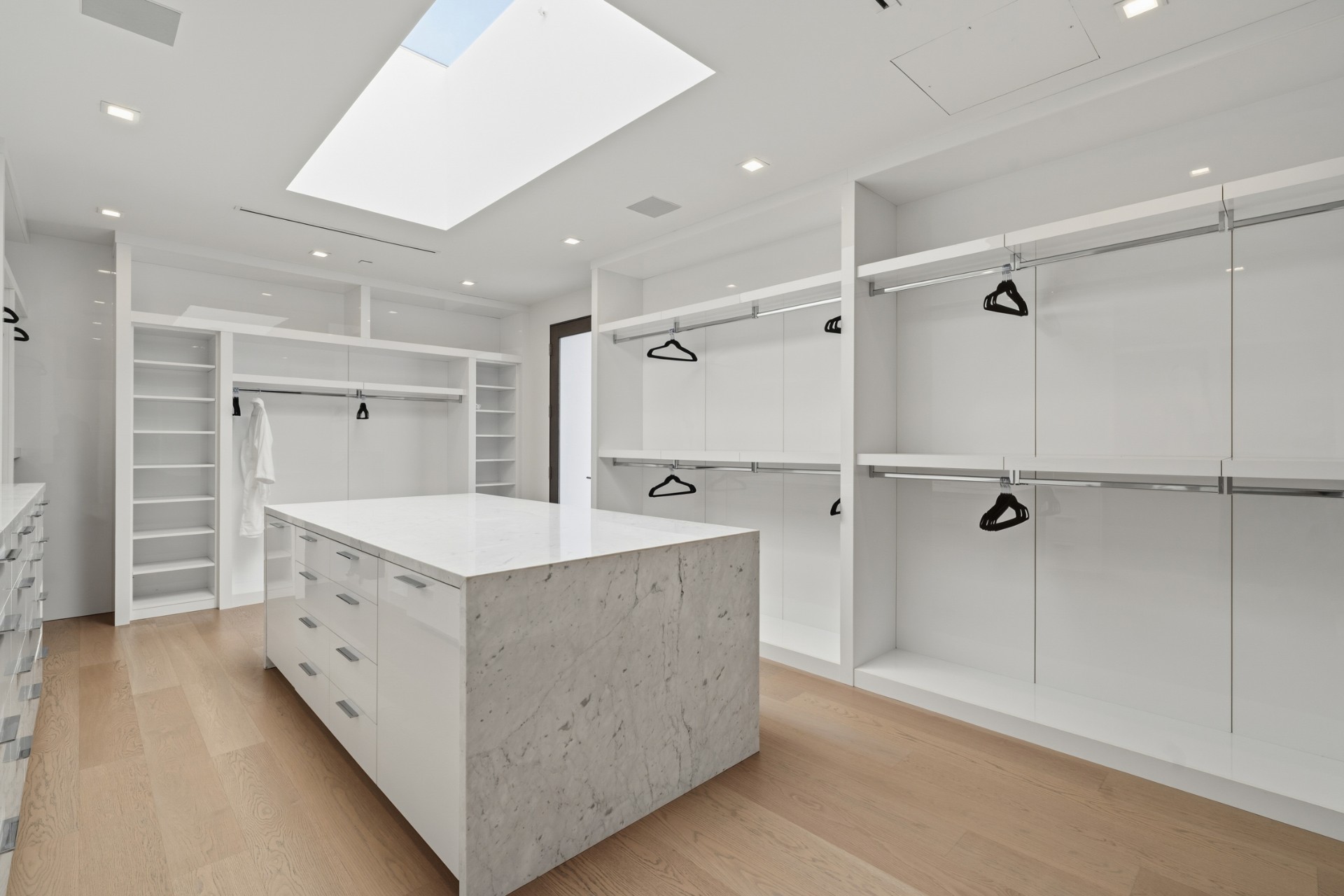 Sol Modern