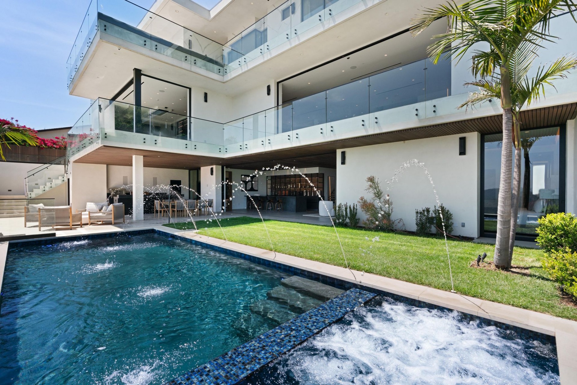 Villa Rentals Image