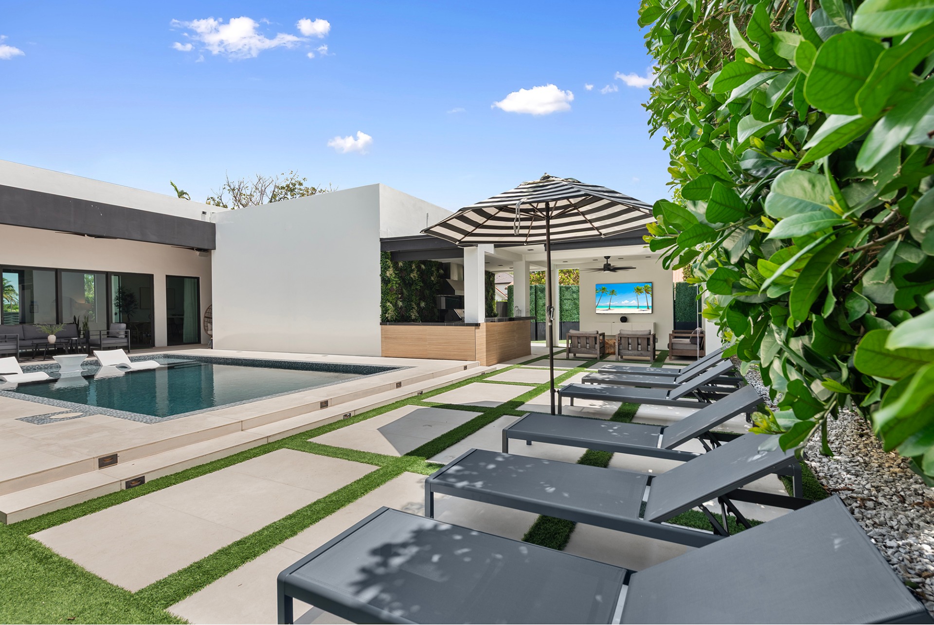 Villa Rentals Image