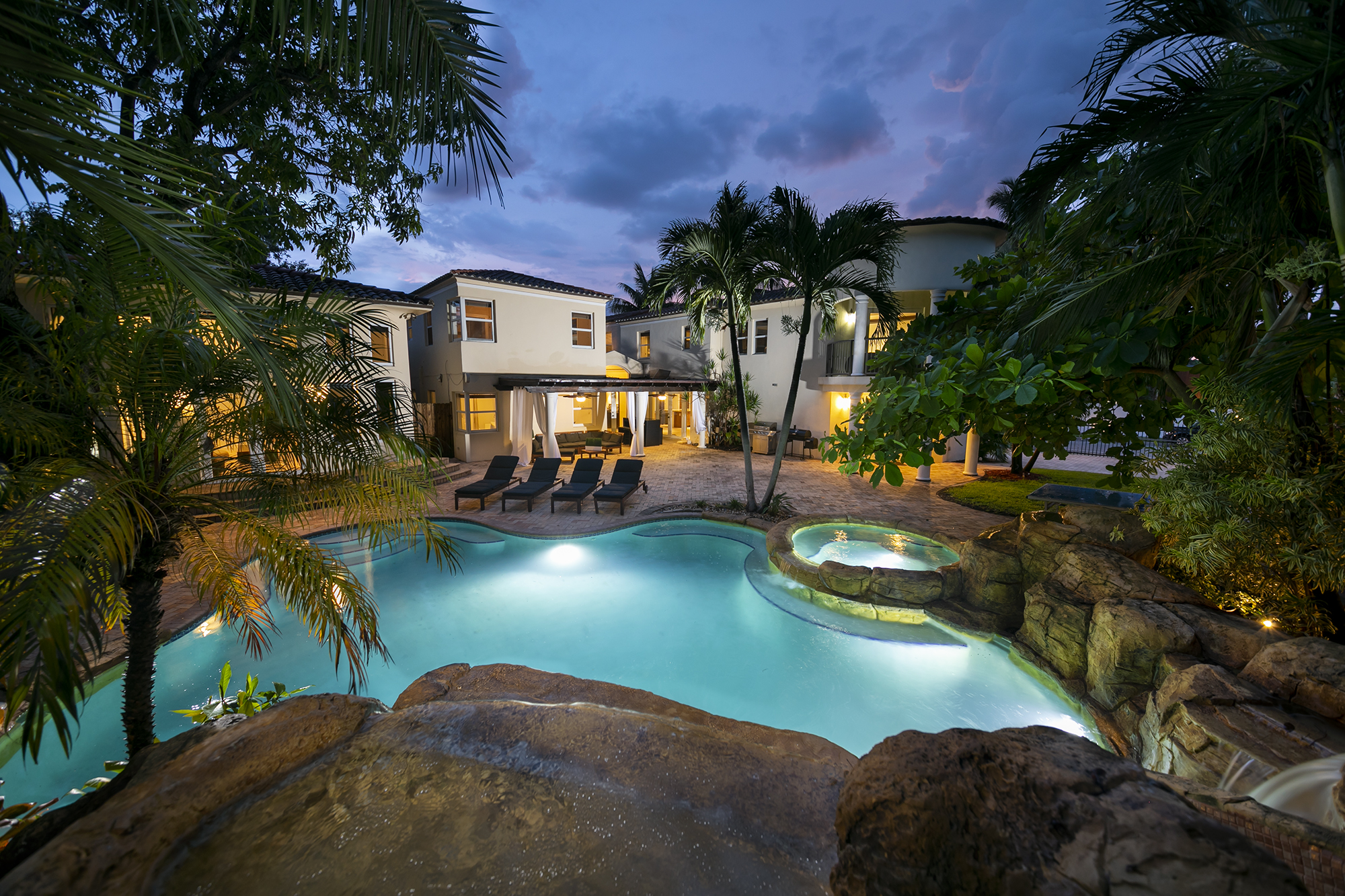 Villa Rentals Image