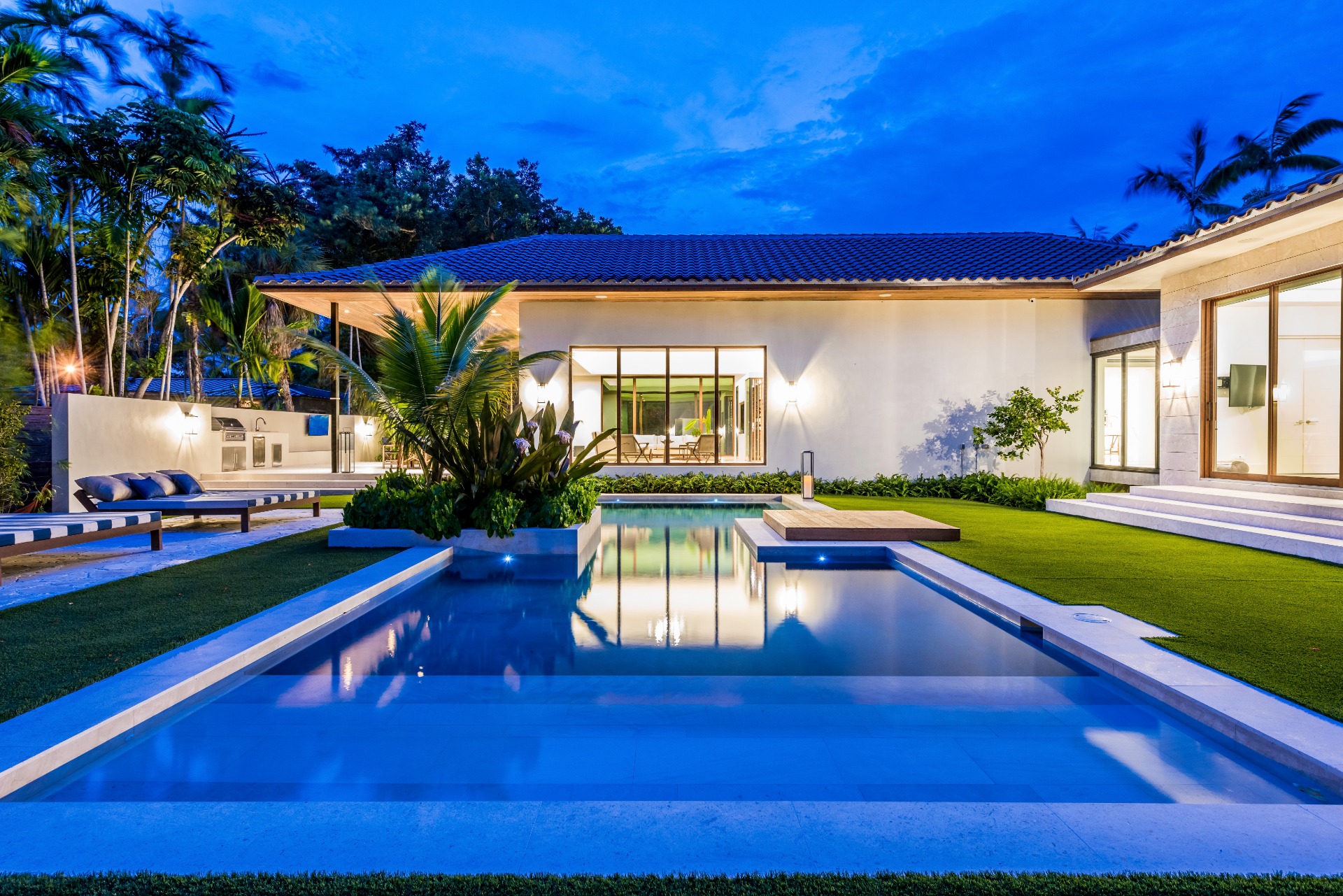 Villa Rentals Image