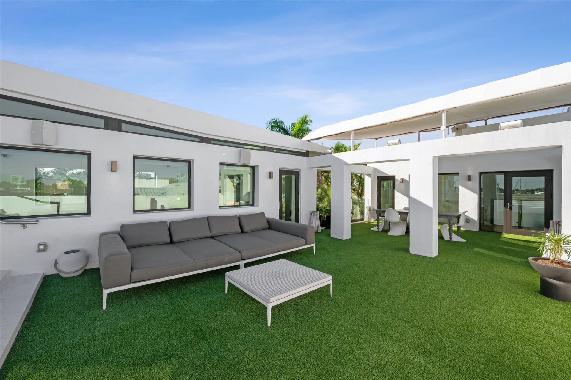Villa Savant