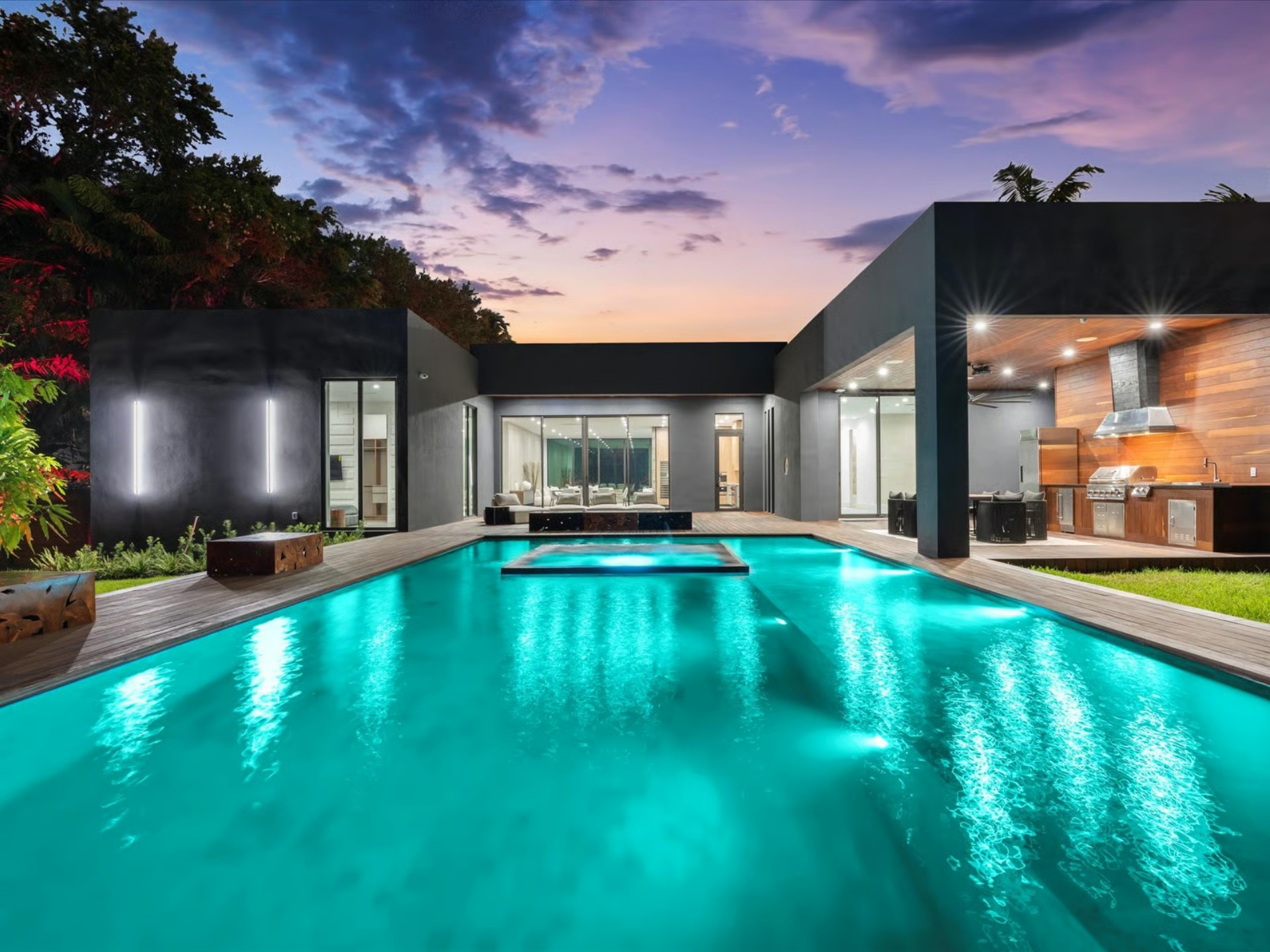 Villa Rentals Image