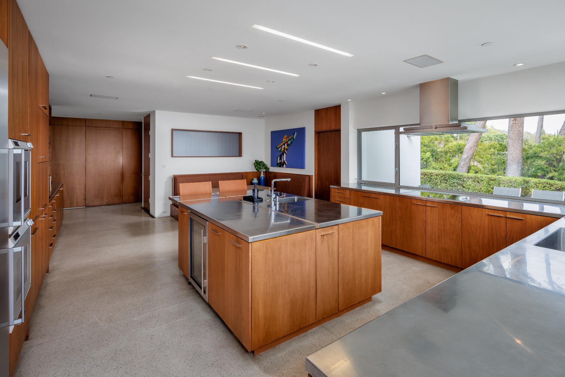Vue Modern
