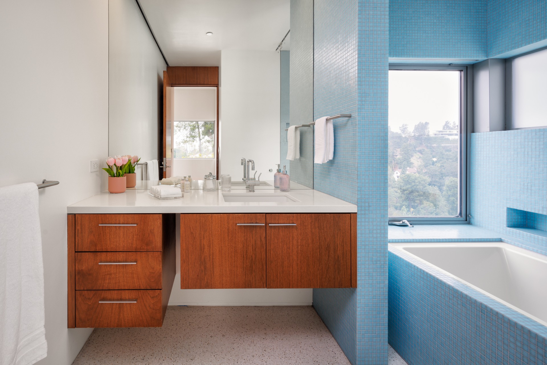 Vue Modern