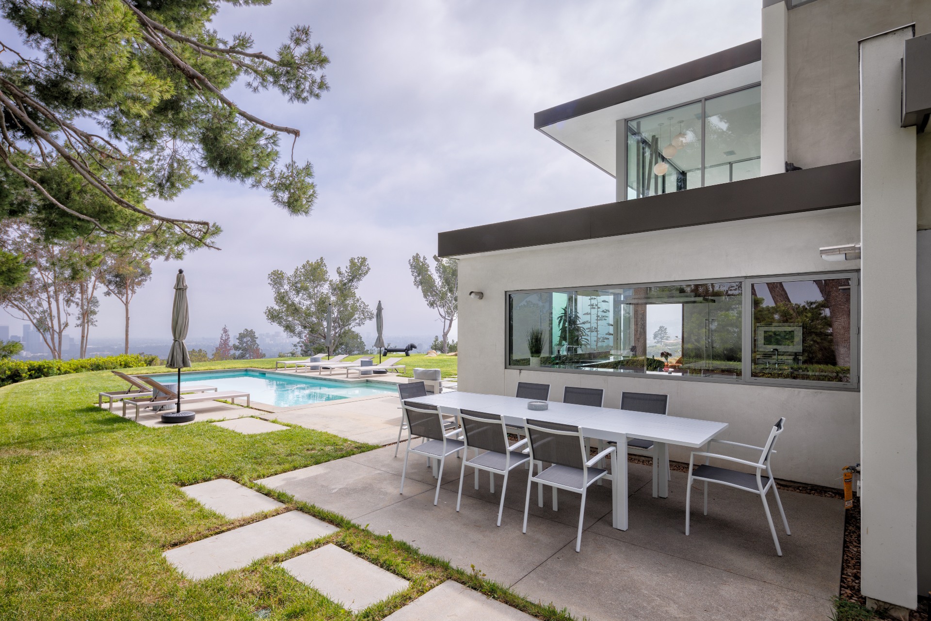 Vue Modern